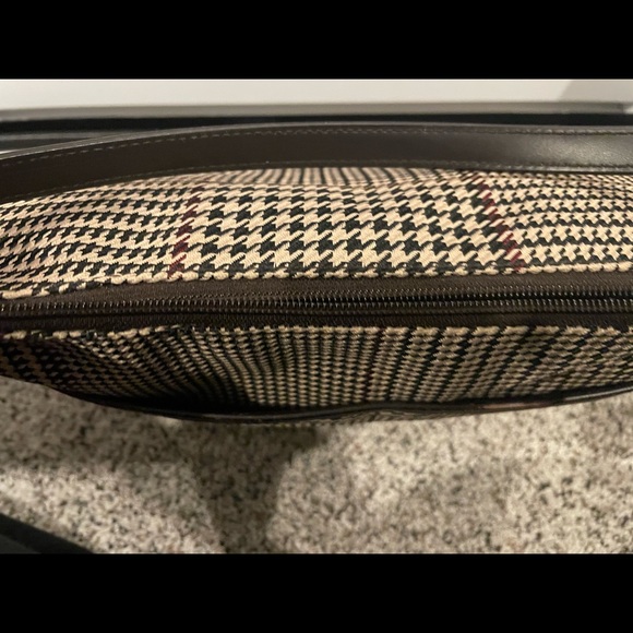 Purse - Picture 2 of 6